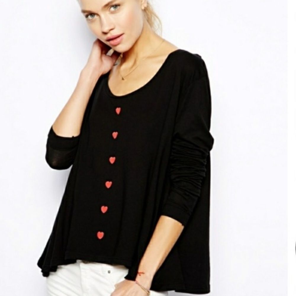 Wildfox Daisy’s Girl Heart Buttons T-Shirt